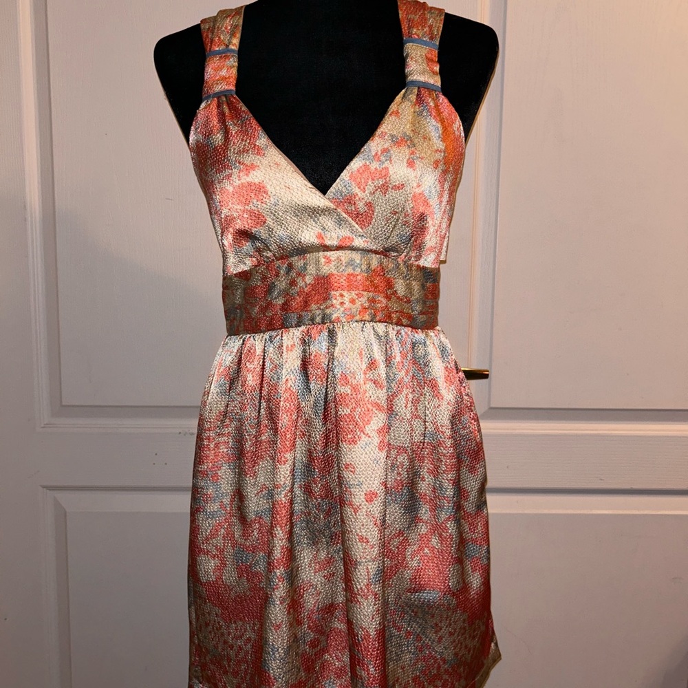 T.L.H. Hype - Peach Floral Print Zip Back Dress w/ pockets - Women’s Size XS
